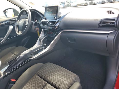 Used 2022 Mitsubishi Eclipse Cross LE image 13