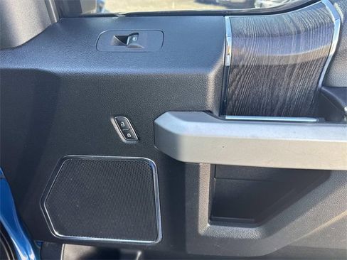 Used 2021 Ford F250 Lariat image 17