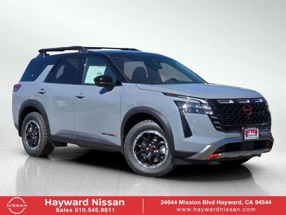 New 2026 Nissan Pathfinder Rock Creek w/ Rock Creek Premium Package