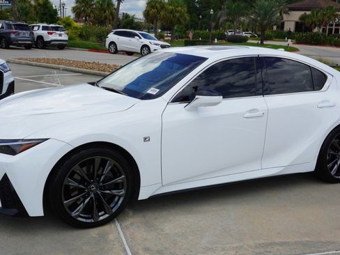 Certified 2024 Lexus IS 350 F Sport RWD image 5