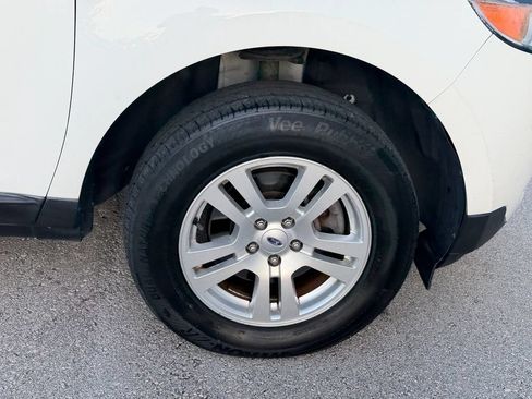 Used 2011 Ford Edge SE w/ 101A Rapid Spec Order Code FWD image 9