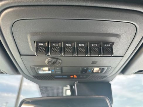 Used 2024 Ford Bronco Wildtrak AWD/4WD image 27