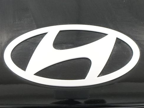 New 2026 Hyundai Kona SEL Premium image 11