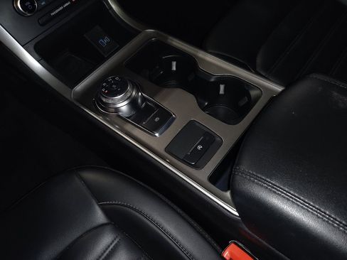 Used 2024 Ford Edge SEL image 26