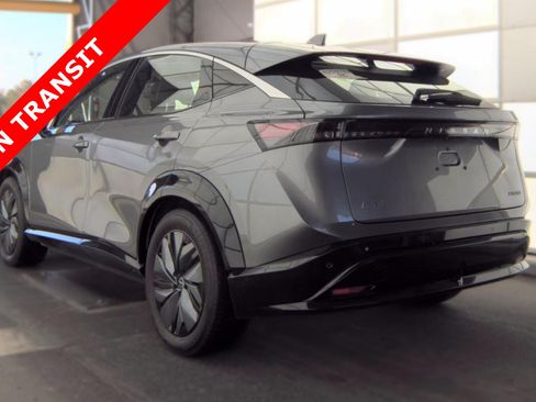 Used 2023 Nissan Ariya FWD image 4