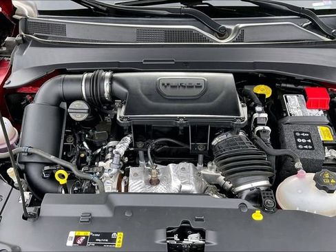 Used 2025 Jeep Compass Limited image 9