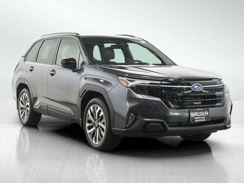 Used 2025 Subaru Forester Touring w/ Touring Package AWD/4WD image 7