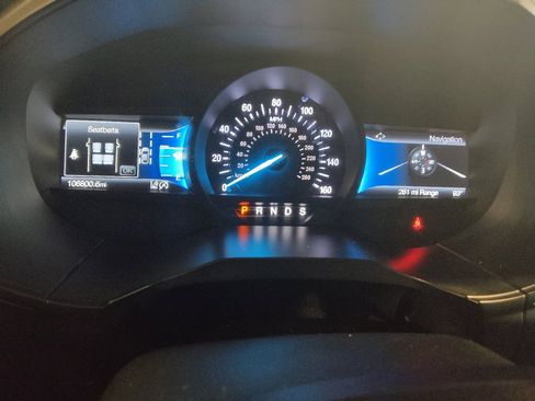 Used 2022 Ford Edge SEL AWD/4WD image 23