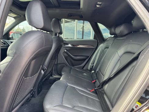 Used 2018 Audi Q3 2.0T Premium Plus w/ Premium Plus Package image 23