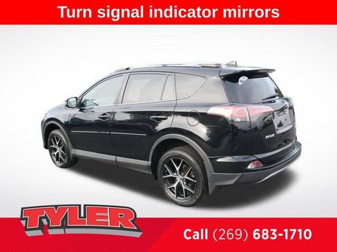 Used 2017 Toyota RAV4 SE w/ Power Extra Value Package AWD/4WD image 5