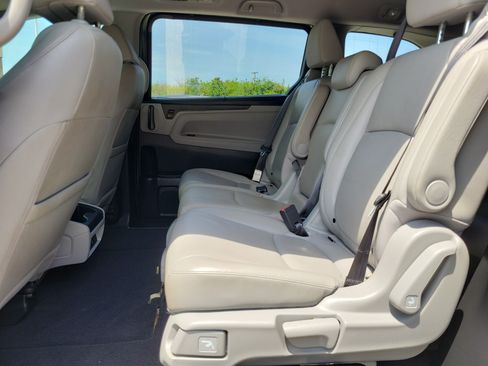 Used 2019 Honda Odyssey EX-L image 8