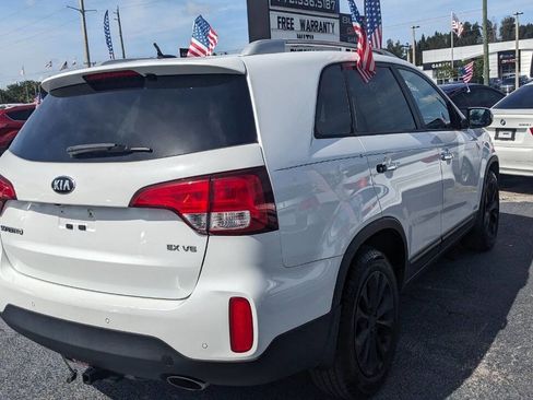 Used 2015 Kia Sorento EX image 4