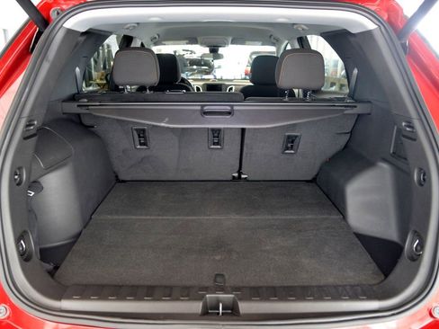 Used 2023 Chevrolet Equinox LT image 29