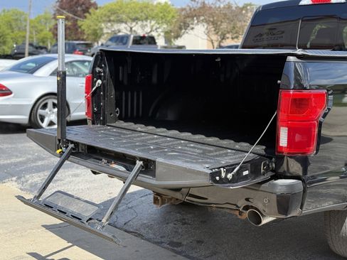 Used 2019 Ford F150 Limited AWD/4WD image 8