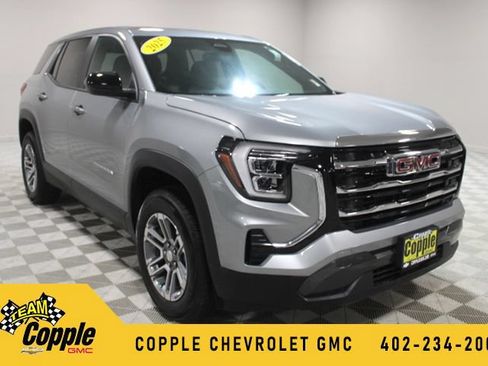 Used 2025 GMC Terrain Elevation AWD/4WD image 1