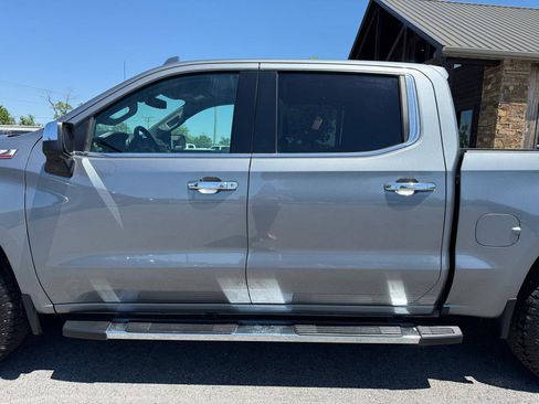 Used 2021 Chevrolet Silverado 1500 LTZ AWD/4WD image 36