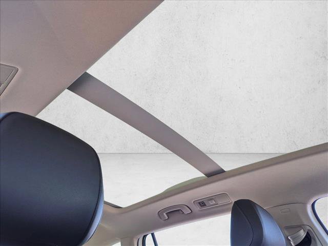 Used 2020 Volkswagen Tiguan SE w/ Panoramic Sunroof Package FWD image 20