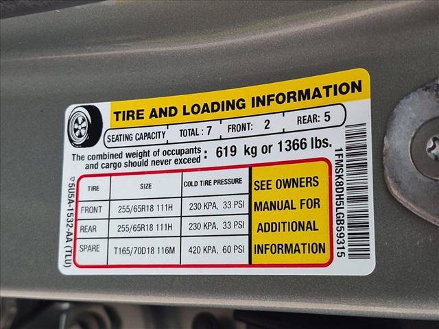Used 2020 Ford Explorer XLT AWD/4WD image 25