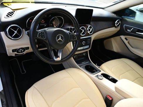 Certified 2019 Mercedes-Benz GLA 250 image 10
