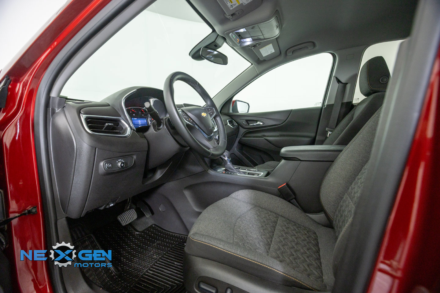 Used 2024 Chevrolet Equinox LT FWD image 10