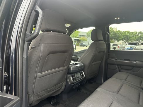 Certified 2024 Ford F150 XLT w/ XLT Black Appearance Package AWD/4WD image 17