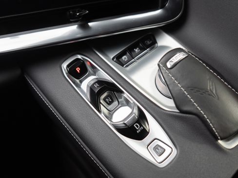 Used 2020 Chevrolet Corvette Stingray Preferred Conv w/ 2LT Preferred Equipment Group image 21