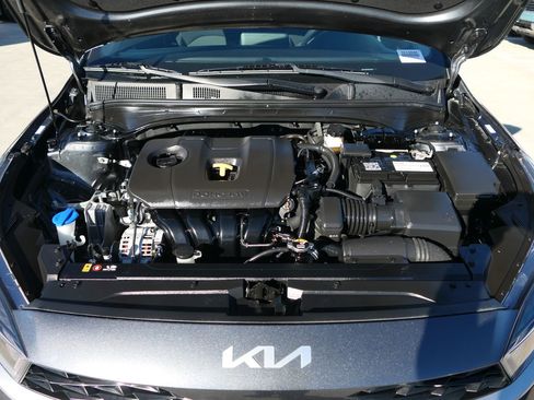 Used 2024 Kia Forte LXS image 29