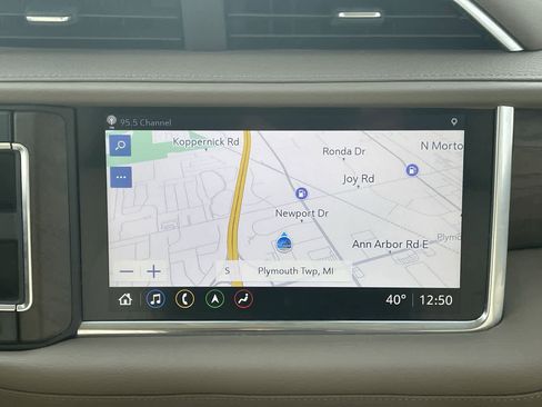 Used 2021 GMC Yukon XL Denali w/ Denali Ultimate Package image 25