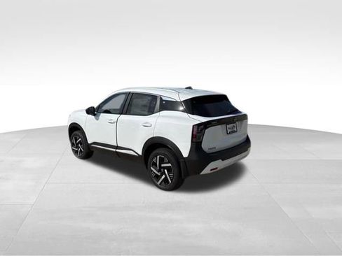New 2026 Nissan Kicks SV FWD image 6