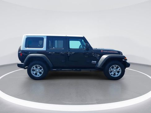 Used 2021 Jeep Wrangler Unlimited Sport AWD/4WD image 9