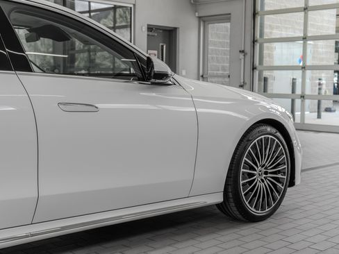 Certified 2026 Mercedes-Benz E 350 4MATIC Sedan image 30