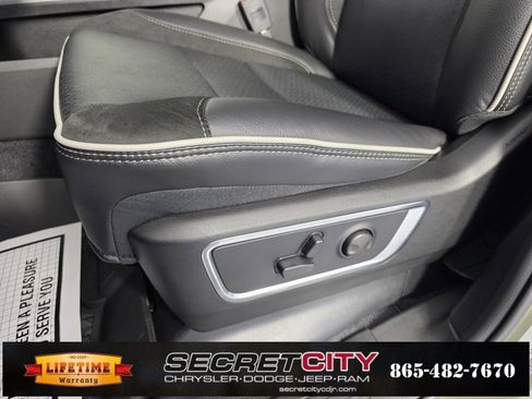 New 2026 RAM 1500 Laramie w/ Night Edition image 14