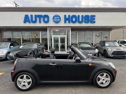 Used 2010 MINI Cooper Convertible FWD image 11