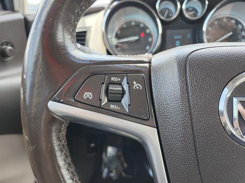 Used 2013 Buick Verano FWD image 29