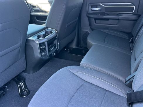 New 2026 RAM 2500 Big Horn AWD/4WD image 8