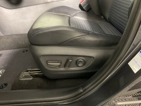 Used 2020 Toyota RAV4 XSE w/ Carpet Mat Package AWD/4WD image 23