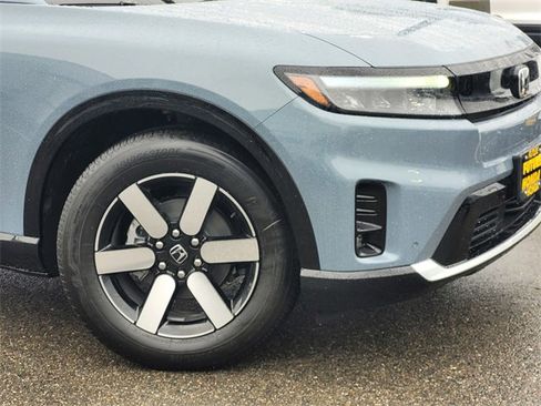 New 2025 Honda Prologue Touring image 3