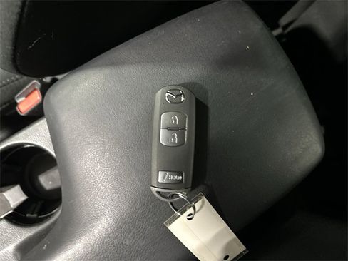 Used 2016 MAZDA CX-5 Touring image 31