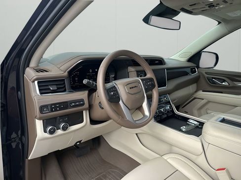 Certified 2023 GMC Yukon XL Denali image 25