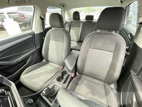 Used 2022 Volkswagen Jetta S FWD image 13