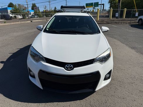 Used 2016 Toyota Corolla S Premium image 4