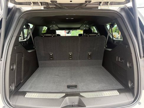 Used 2021 GMC Yukon XL Denali w/ Denali Premium Package AWD/4WD image 21