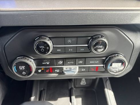 New 2026 Ford Bronco Outer Banks AWD/4WD image 31