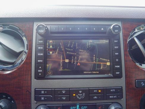 Used 2012 Ford F250 King Ranch w/ King Ranch w/Chrome Pkg AWD/4WD image 28