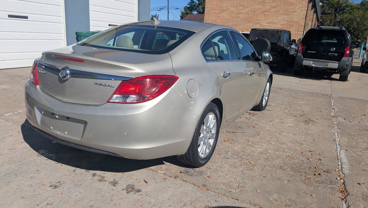 Used 2013 Buick Regal Premium FWD image 5