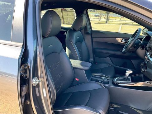 Certified 2024 Kia Forte GT-Line image 13