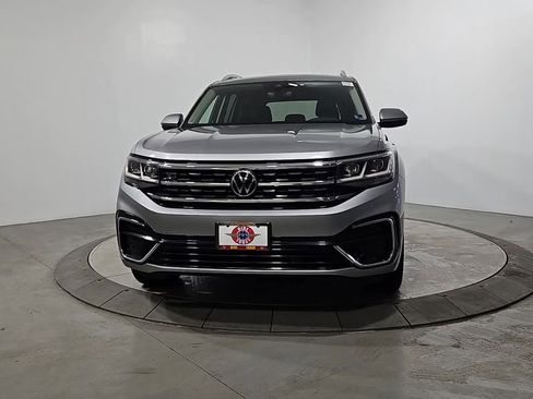 Used 2022 Volkswagen Atlas SEL R-Line image 8