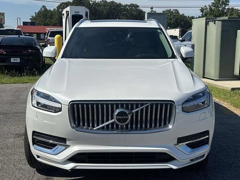 Used 2023 Volvo XC90 B6 Plus w/ Protection Package Premier AWD/4WD image 13