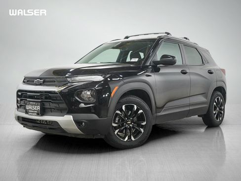 Used 2022 Chevrolet TrailBlazer LT w/ Convenience Package FWD image 1