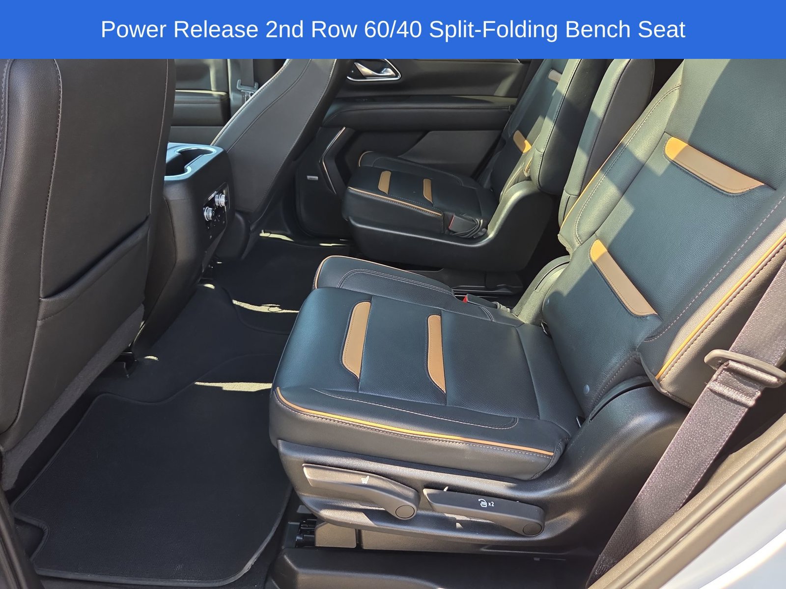 Used 2023 GMC Yukon AT4 w/ Technology Package AWD/4WD image 29